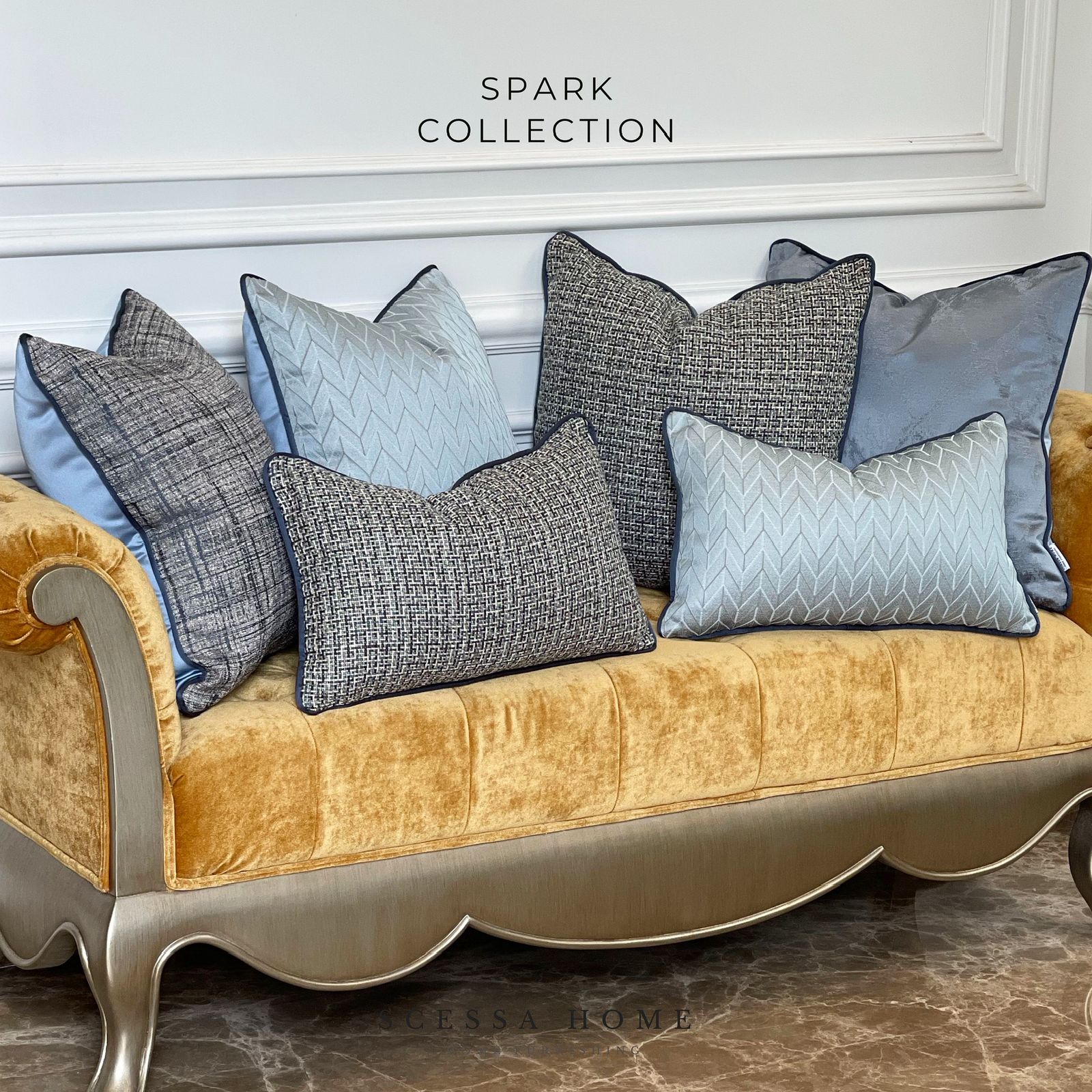 5 Tips Mix & Match Bantal Sofa Agar Ruang Tamu Makin Stylish